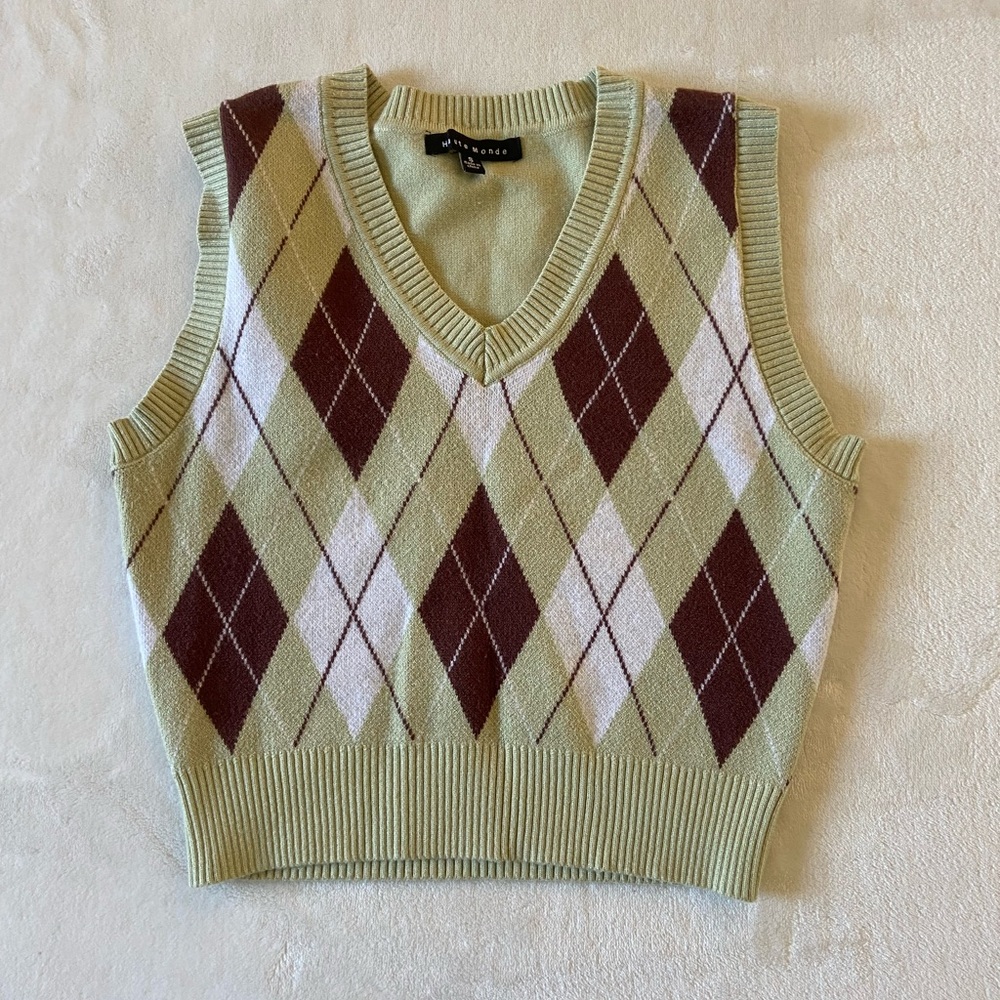 Green, white & brown patterned vest